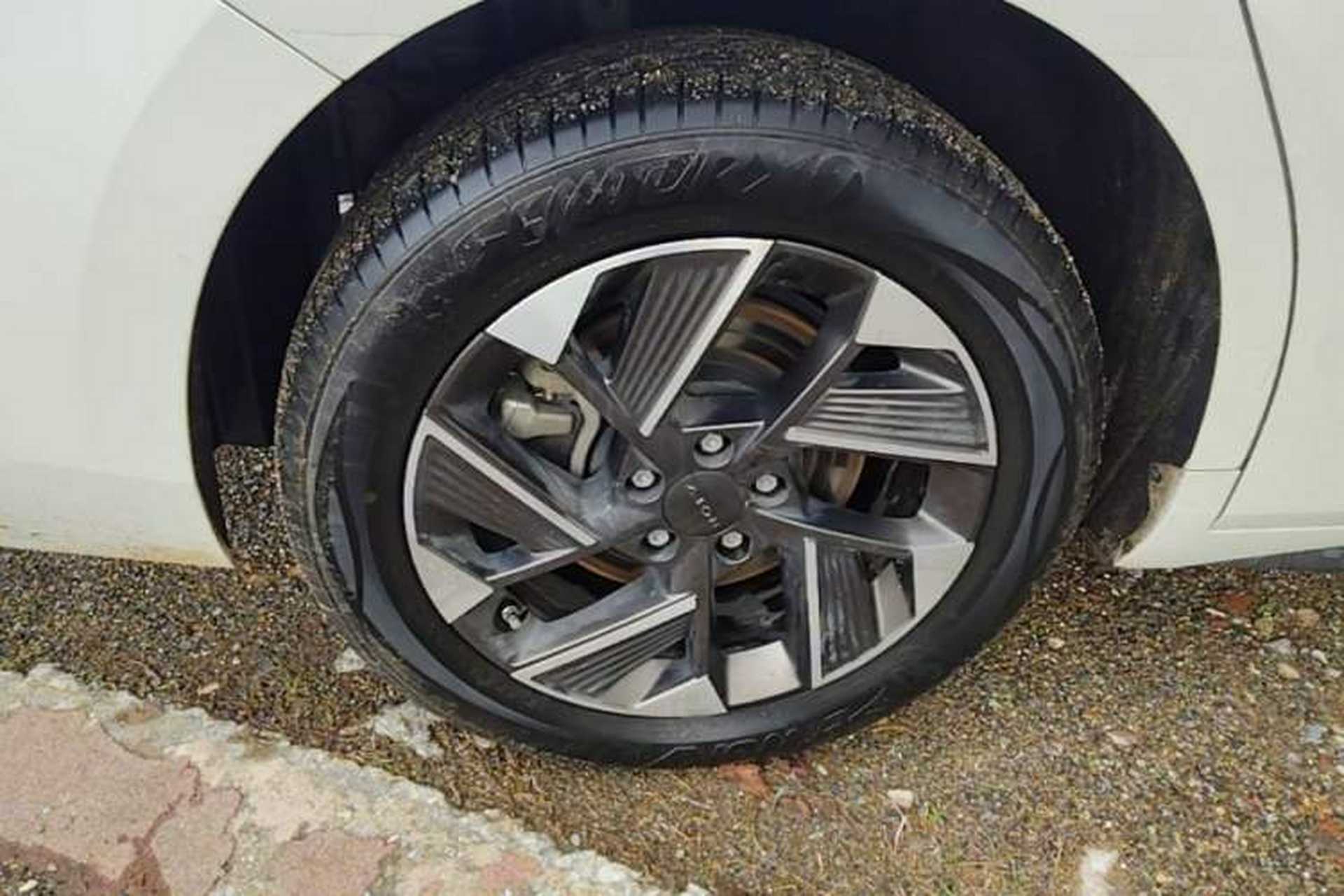 Used AION S Plus 2025 Travel Edition 53.241 kWh Exterior 5