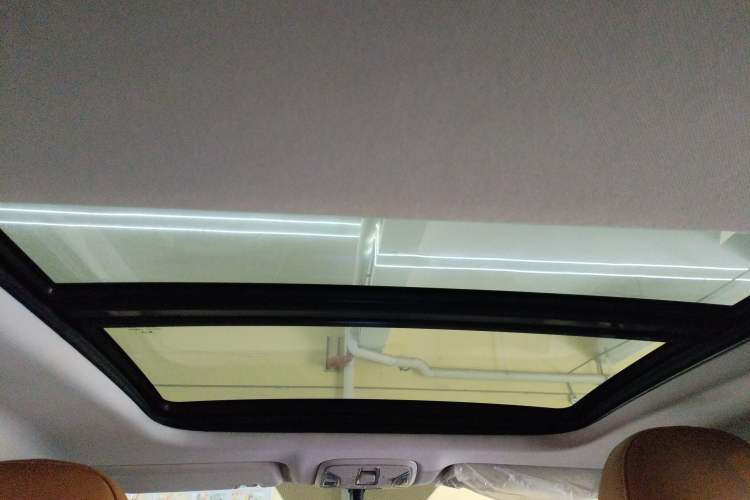 Used AION S Plus 2025 Comfort Version 53.241 kWh Headliner