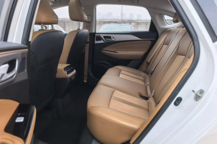 Used AION S Plus 2025 Comfort Version 53.241 kWh Interior 1