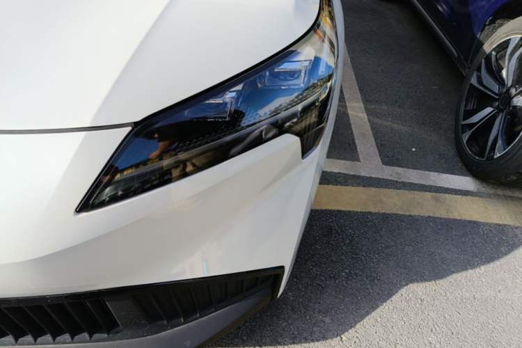 Used AION S Plus 2025 Comfort Version 53.241 kWh Left Front Headlight