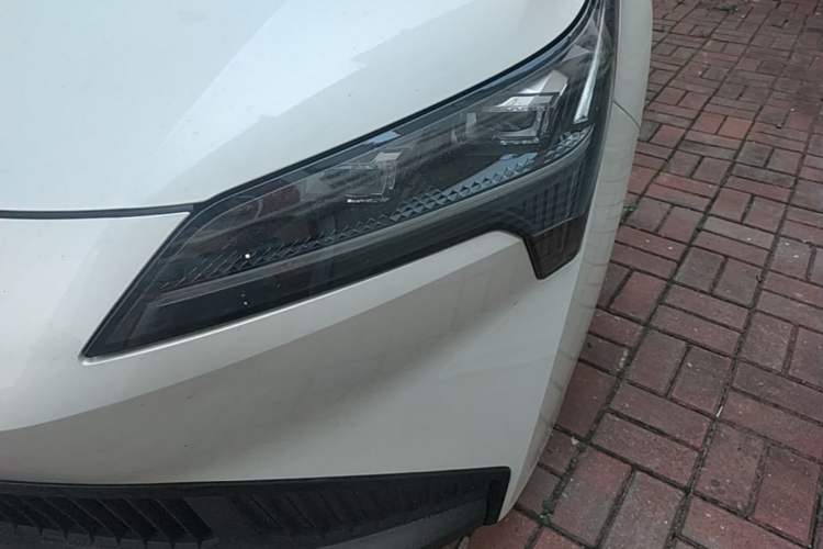 Used AION S Plus 2025 Travel Edition 53.241 kWh Left Front Headlight