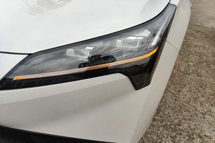 Used AION S Plus 2025 Comfort Version 53.241 kWh Left Front Headlight