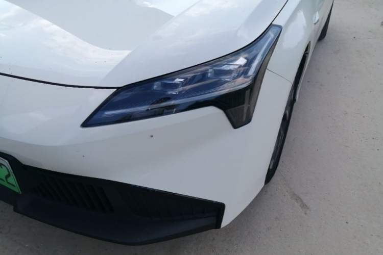 Used AION S Plus 2025 Travel Edition 52.998 kWh Left Front Headlight