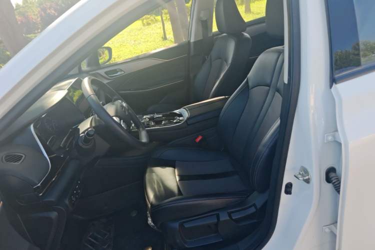 Used AION S Plus 2025 Travel Edition 53.241 kWh Left Front Seat