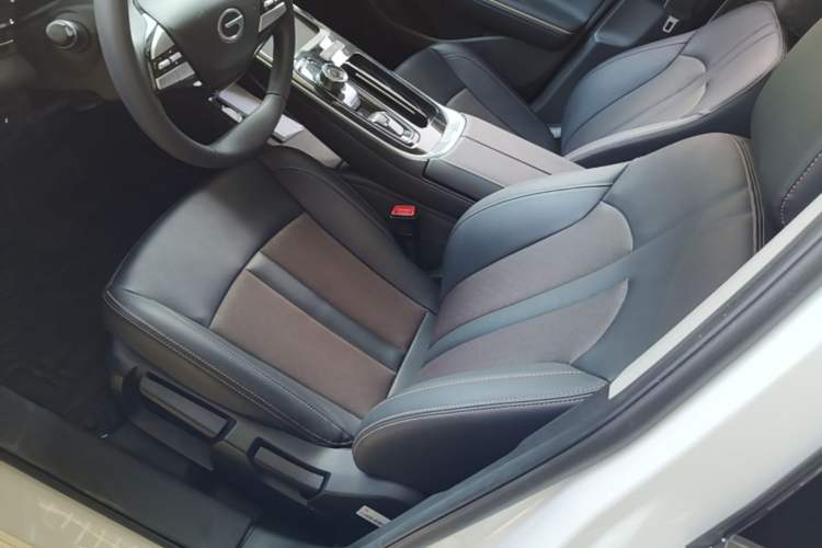Used AION S Plus 2025 Comfort Version 53.241 kWh Left Front Seat