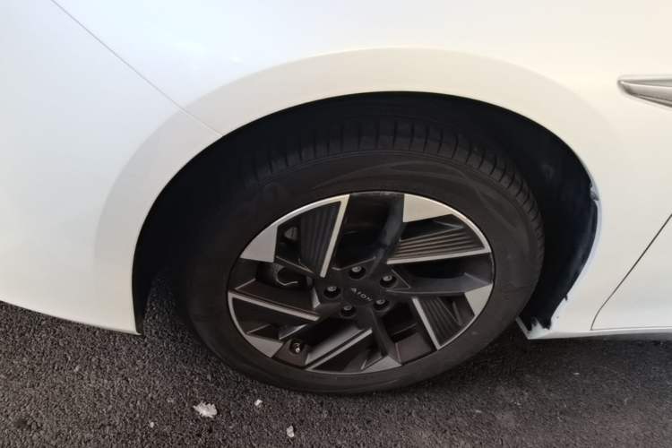 Used AION S Plus 2025 Comfort Version 53.241 kWh Left Front Wheel Hub