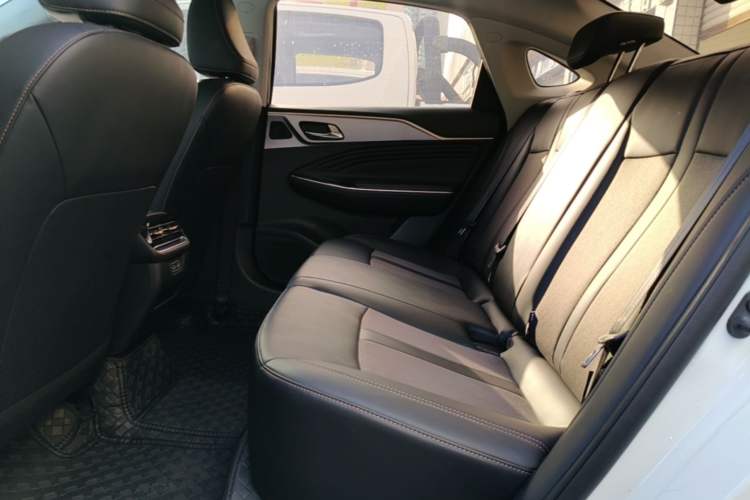 Used AION S Plus 2025 Comfort Version 53.241 kWh Left Rear Seat