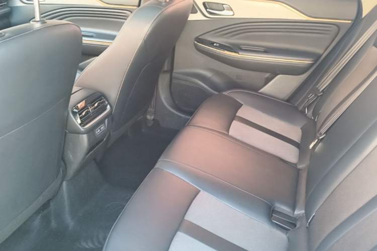 Used AION S Plus 2025 Travel Edition 53.241 kWh Left Rear Seat