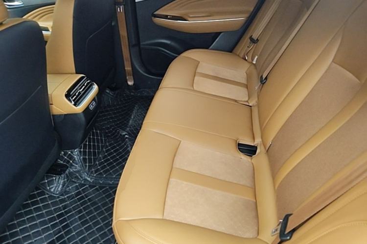 Used AION S Plus 2025 Travel Edition 53.241 kWh Left Rear Seat