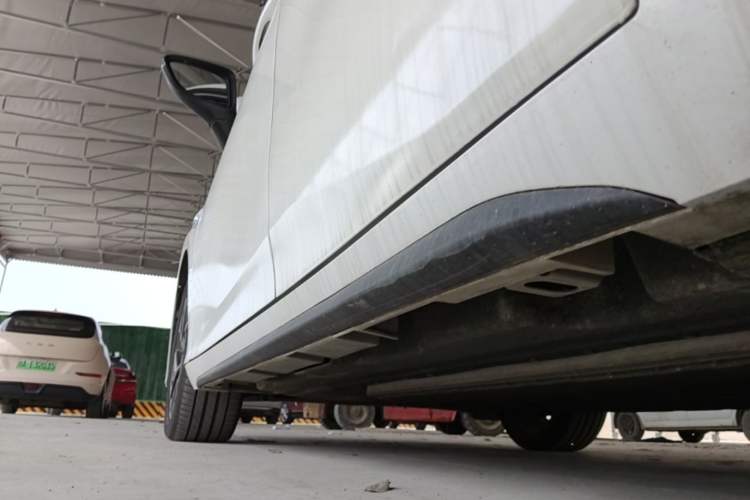 Used AION S Plus 2025 Comfort Version 53.241 kWh Left Side Sill
