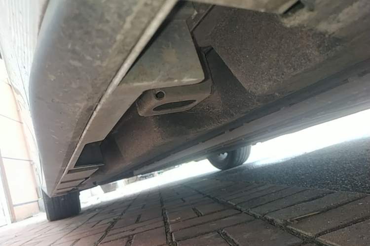 Used AION S Plus 2025 Travel Edition 53.241 kWh Left Side Sill