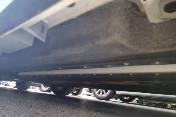 Used AION S Plus 2025 Comfort Version 53.241 kWh Left Side Sill