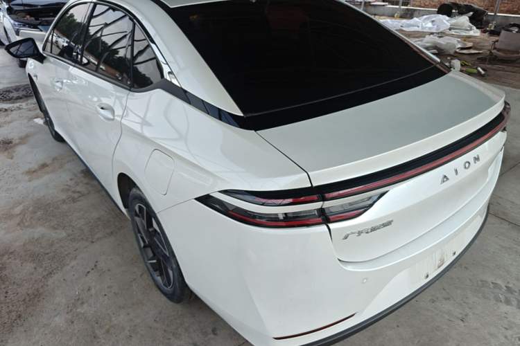 Used AION S Plus 2025 Comfort Version 53.241 kWh Rear Left 45 Deg
