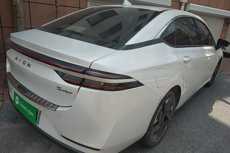 Used AION S Plus 2025 Travel Edition 53.241 kWh Rear Right 45 Deg
