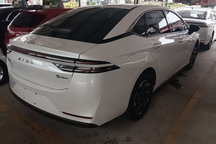Used AION S Plus 2025 Travel Edition 53.241 kWh Rear Right 45 Deg