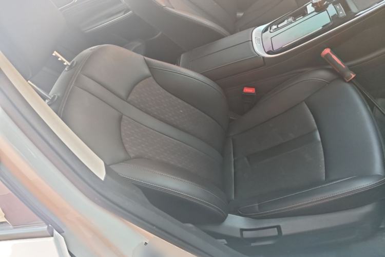 Used AION S Plus 2025 Travel Edition 53.241 kWh Right Front Seat