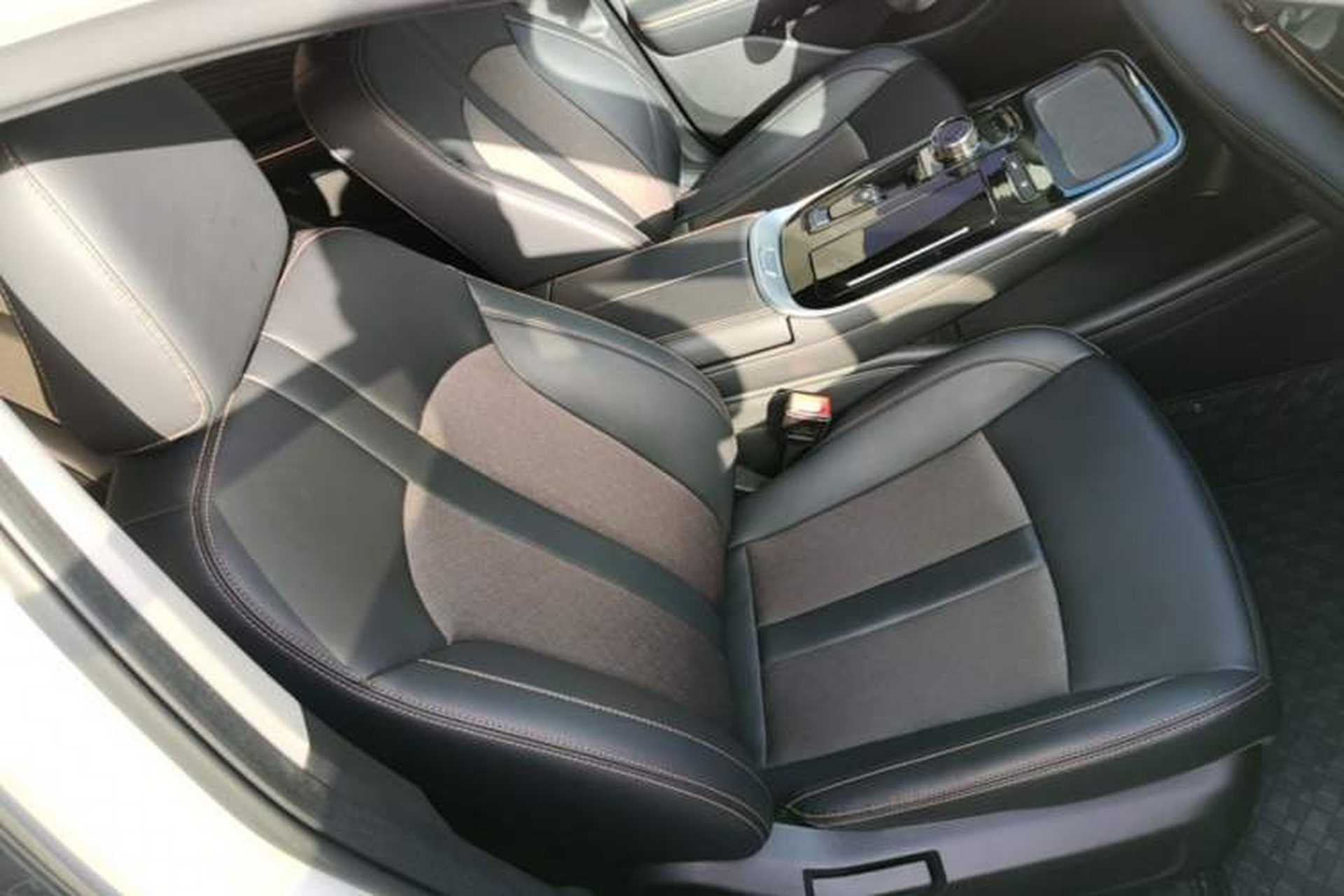 Used AION S Plus 2025 Comfort Version 53.241 kWh Right Front Seat