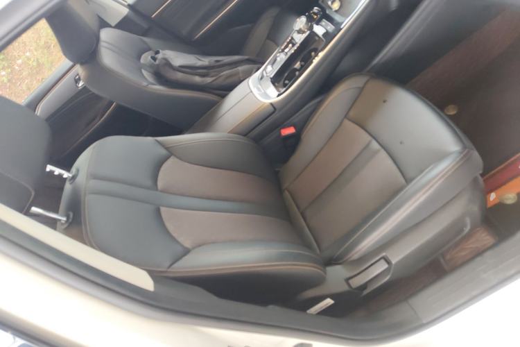 Used AION S Plus 2025 Comfort Version 53.241 kWh Right Front Seat
