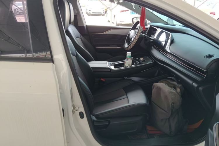 Used AION S Plus 2025 Comfort Version 53.241 kWh Right Front Seat