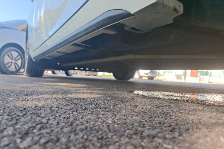 Used AION S Plus 2025 Travel Edition 53.241 kWh Right Side Sill