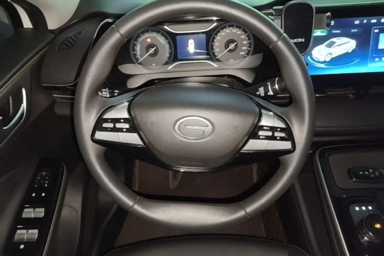 Used AION S Plus 2025 Comfort Version 53.241 kWh Steering Wheel