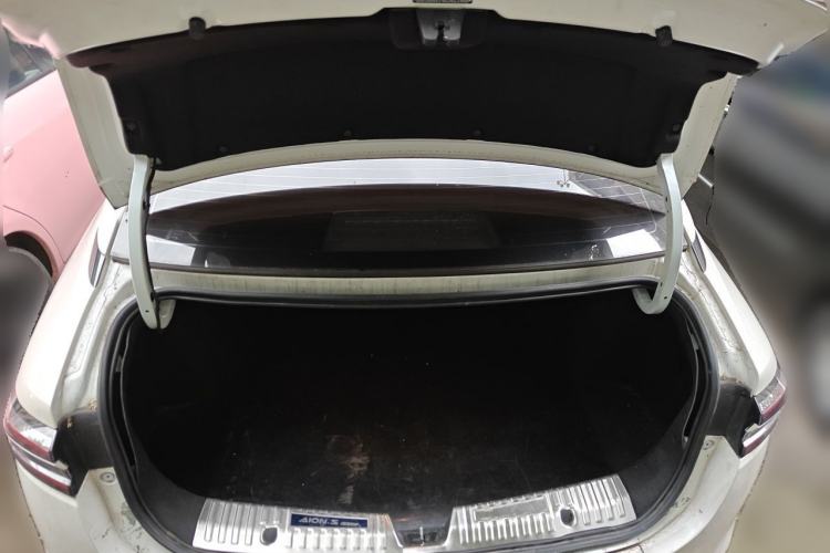 Used AION S Plus 2025 Comfort Version 53.241 kWh Trunk