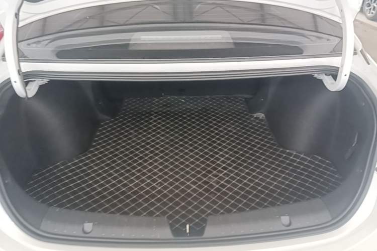 Used AION S Plus 2025 Travel Edition 53.241 kWh Trunk