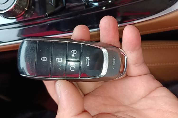 Used AION S Plus 2025 Comfort Version 53.241 kWh Vehicle Key