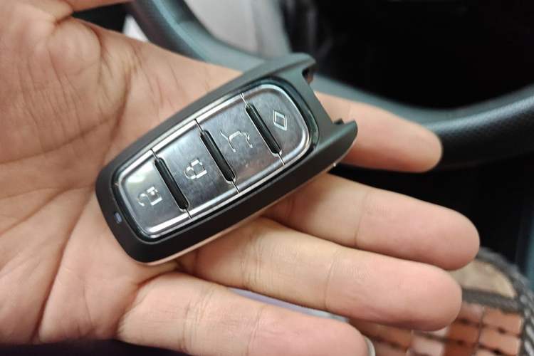 Used AION S Plus 2025 Comfort Version 53.241 kWh Vehicle Key