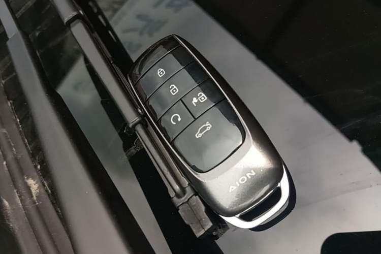 Used AION S Plus 2025 Travel Edition 53.241 kWh Vehicle Key