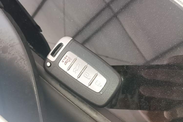 Used AION S Plus 2025 Travel Edition 53.241 kWh Vehicle Key