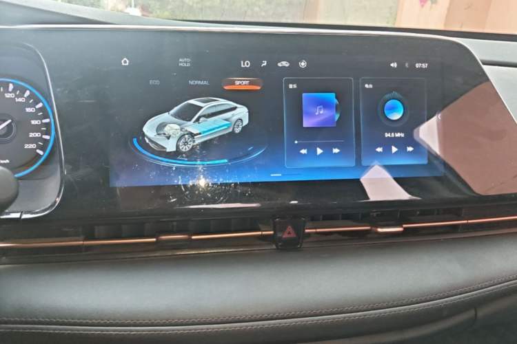 Used AION S Plus 2025 Travel Edition 53.241 kWh Audio And AC Panel