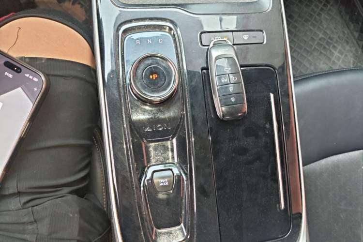 Used AION S Plus 2025 Travel Edition 53.241 kWh Gear Lever
