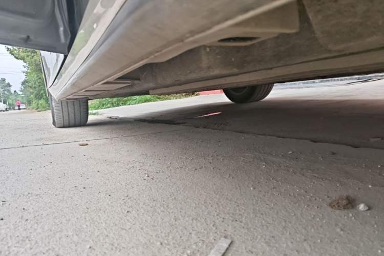 Used AION S Plus 2025 Travel Edition 53.241 kWh Left Side Sill
