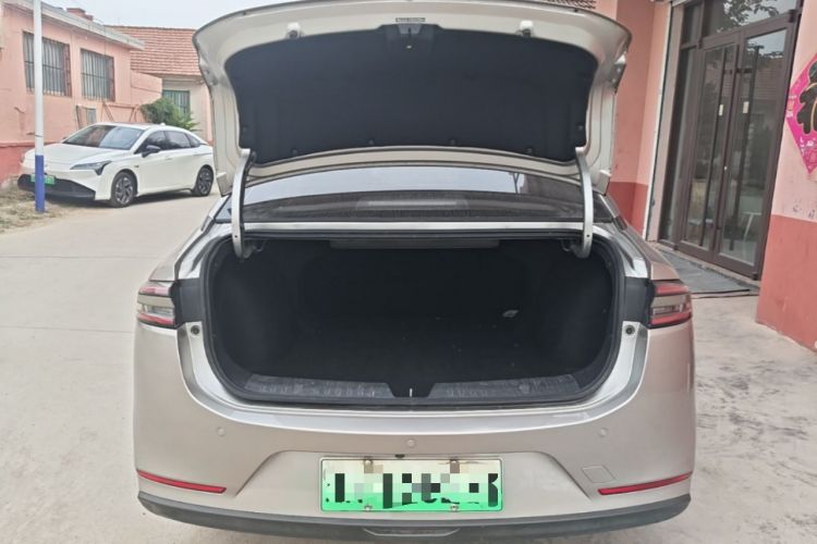 Used AION S Plus 2025 Travel Edition 53.241 kWh Trunk