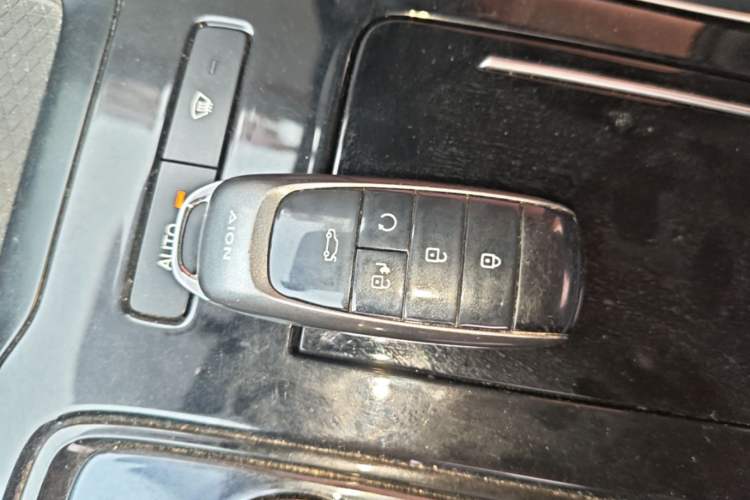 Used AION S Plus 2025 Travel Edition 53.241 kWh Vehicle Key