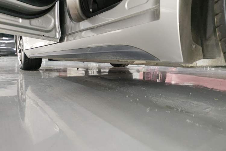Used AION S Plus 2026 Model Luxury Edition Left Side Sill
