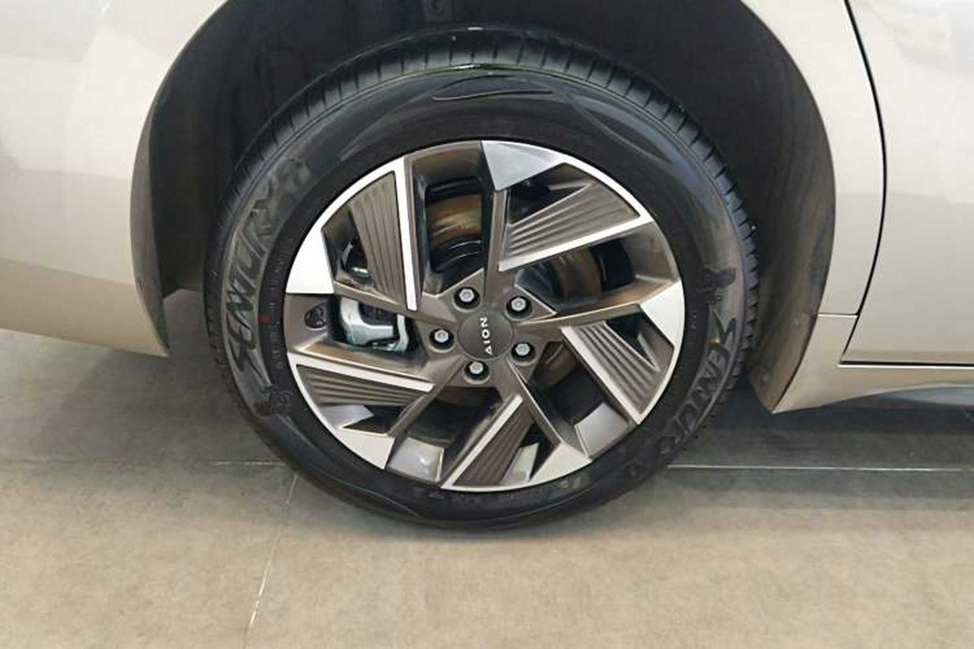 Used AION S Plus 2026 Model Luxury Edition Right Rear Wheel Hub