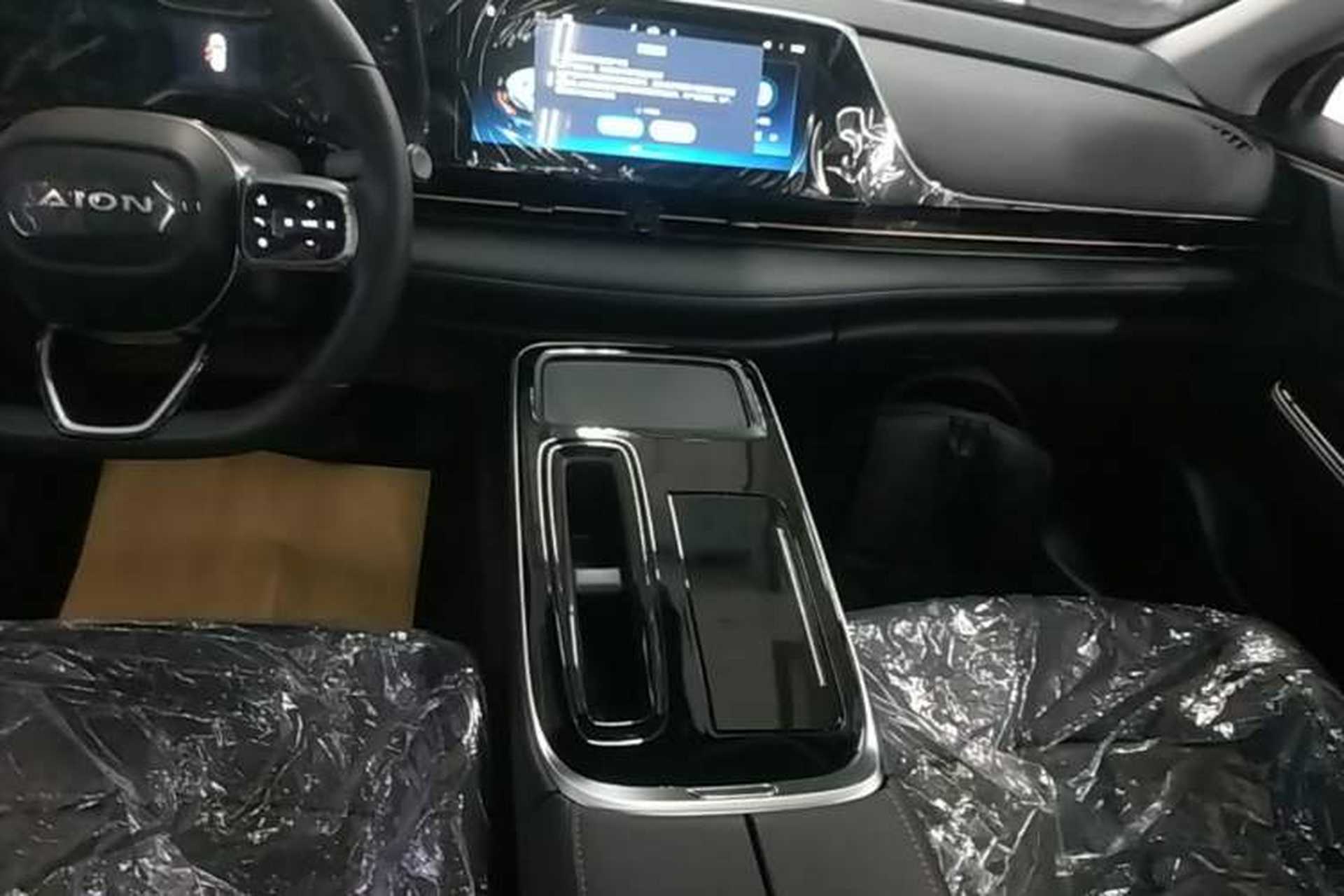 Used AION S Plus 2026 Model Comfort Edition Audio And AC Panel