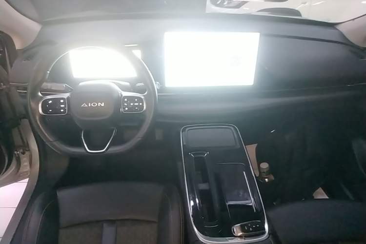 Used AION S Plus 2026 Model Luxury Edition Center Console