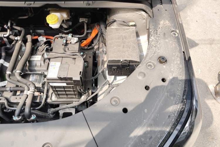 Used AION S Plus 2026 Model Luxury Edition Engine Bay Left
