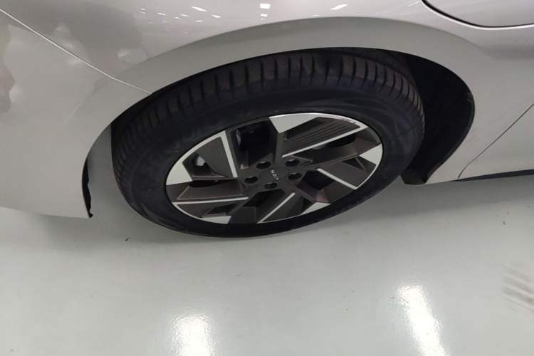 Used AION S Plus 2026 Model Comfort Edition Left Front Wheel Hub