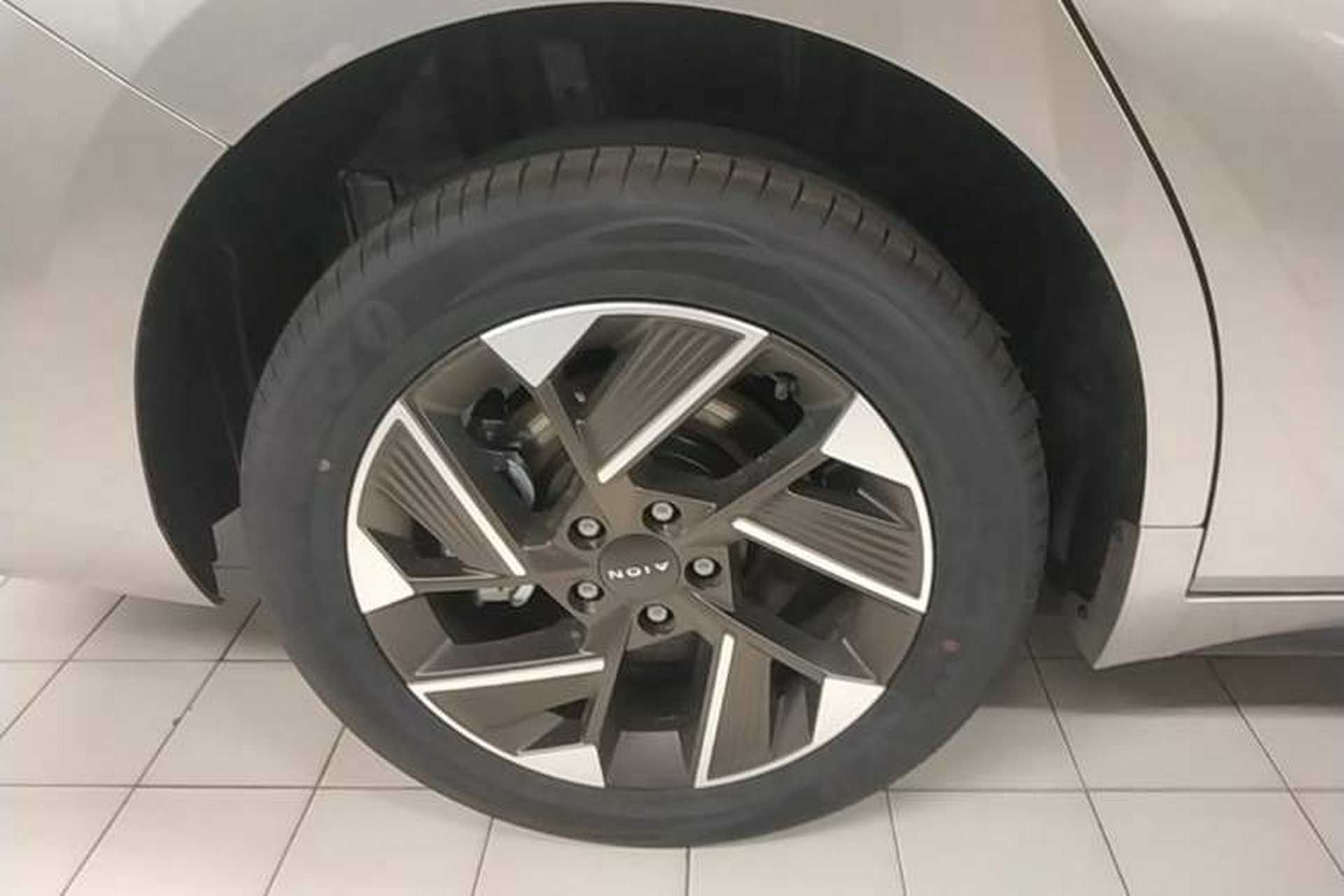 Used AION S Plus 2026 Model Comfort Edition Right Rear Wheel Hub