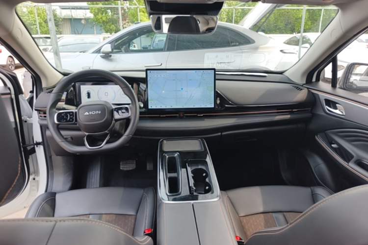 Used AION S Plus 2026 Model Luxury Edition Center Console