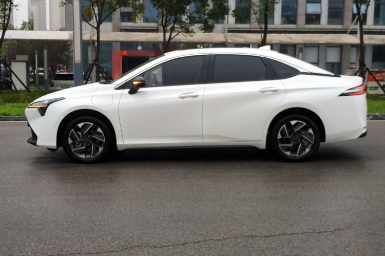 Used AION S Plus 2026 Model Comfort Edition Exterior 10