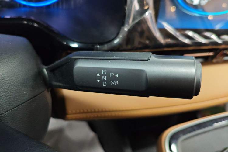 Used AION S Plus 2026 Model Comfort Edition Gear Lever