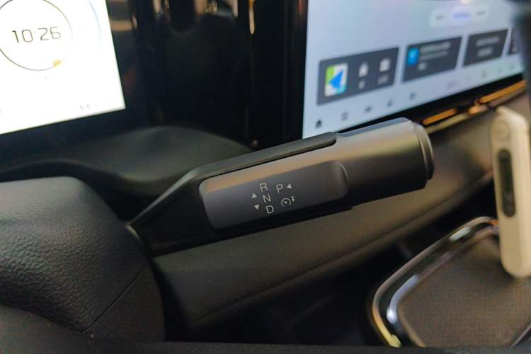 Used AION S Plus 2026 Model Luxury Edition Gear Lever