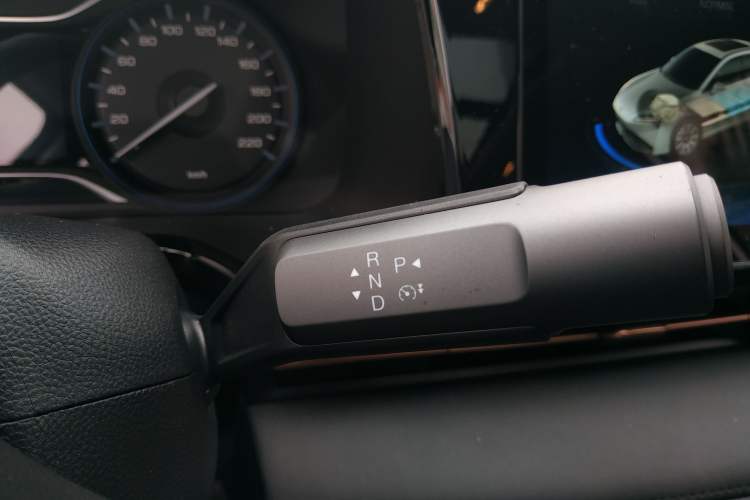 Used AION S Plus 2026 Model Comfort Edition Gear Lever