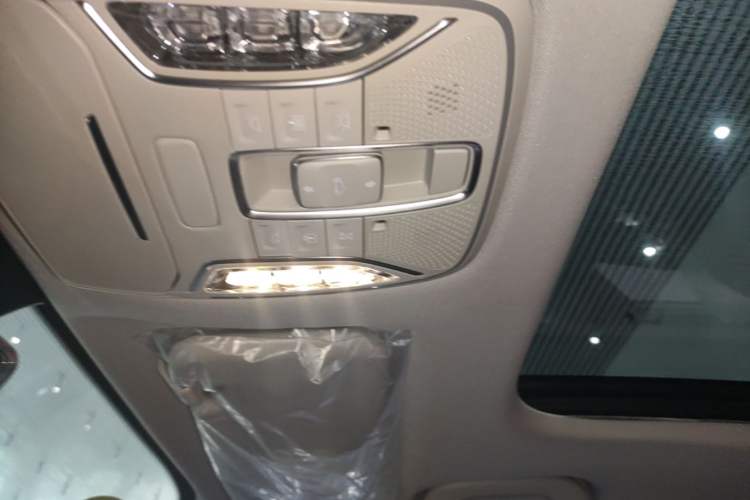 Used AION S Plus 2026 Model Luxury Edition Headliner