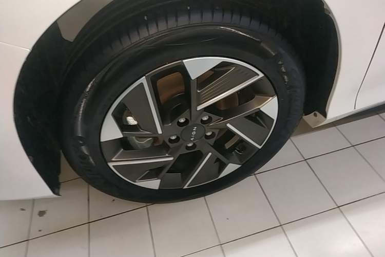 Used AION S Plus 2026 Model Comfort Edition Left Front Wheel Hub